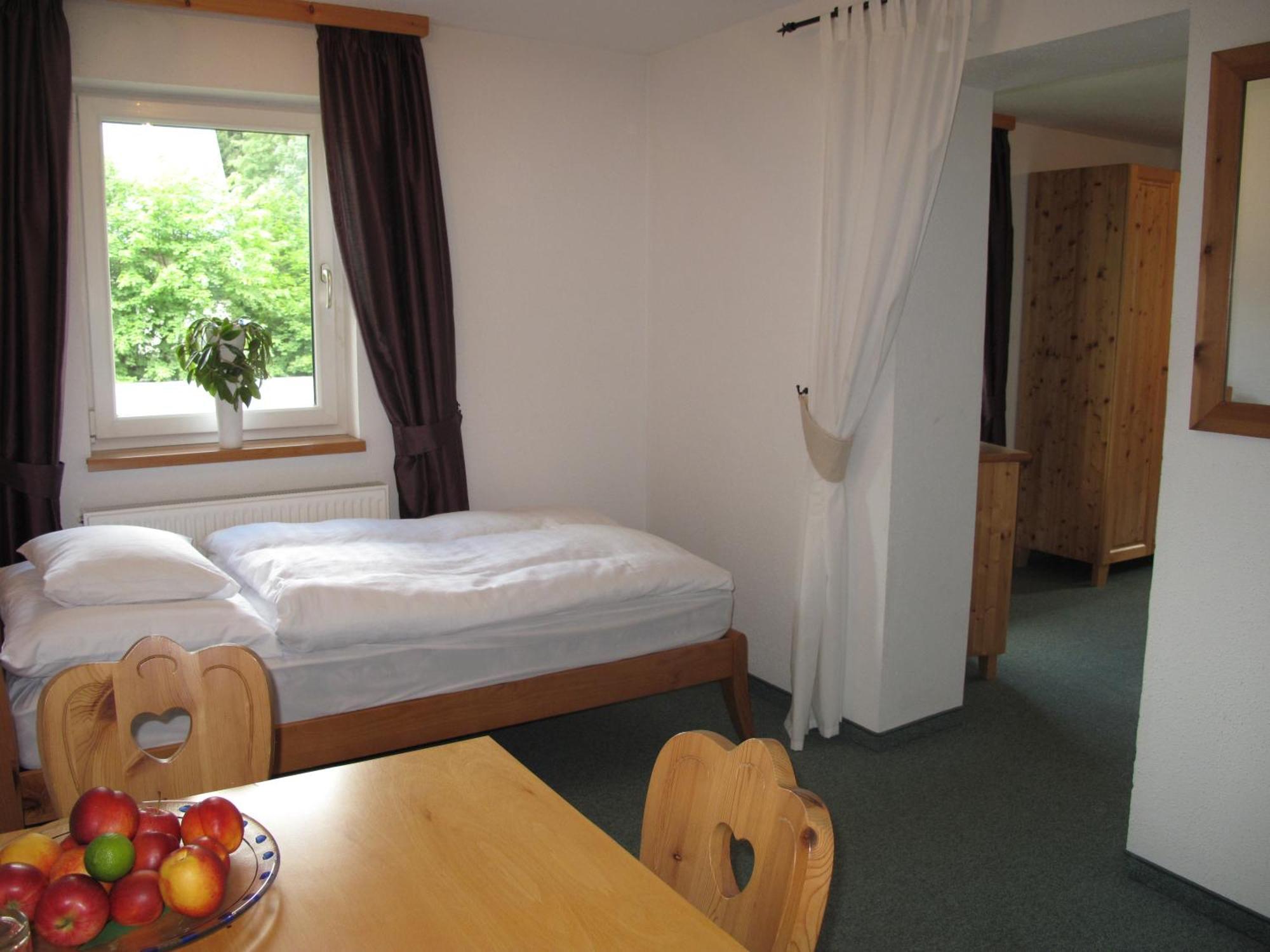 Ski Lodge Jaktman บาดกัสไตน์ ภายนอก รูปภาพ